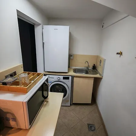 Sleep&go Airport Transit Apartment *