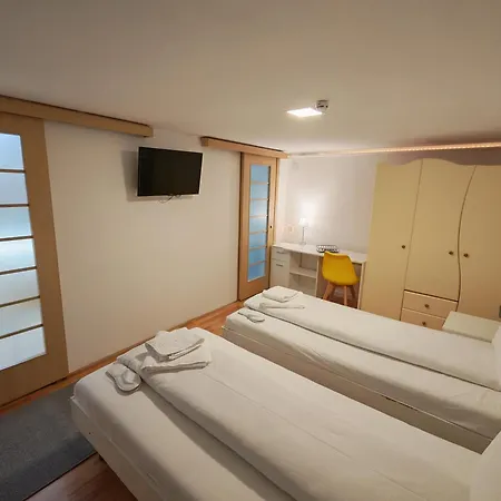 Sleep&go Airport Transit Apartment *