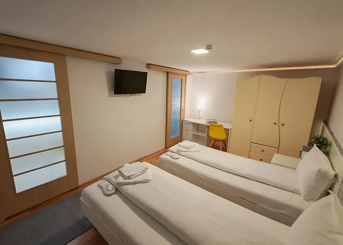 Sleep&go Airport Transit Apartment *